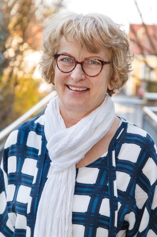 Anna Zmugg